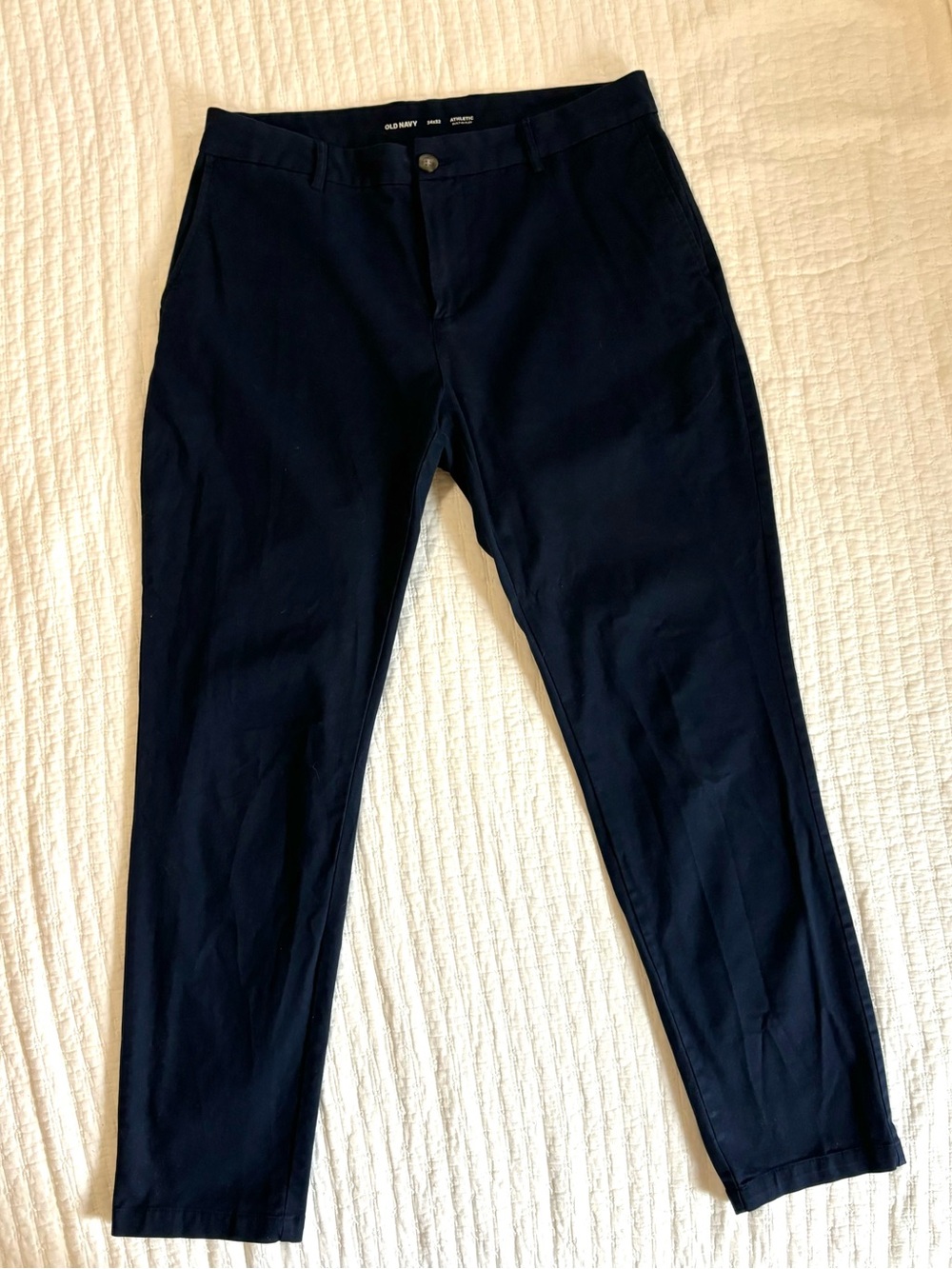 Size 43x32 Old Navy Men's Navy Slim Straight Chinos